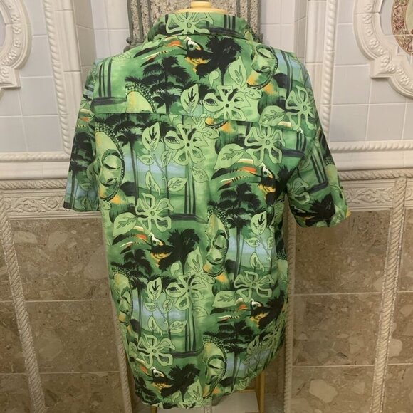 No Boundaries. Sz Large. Short Sleeve. Button Up. Aloha Hawaiian Shirt. B99 - Picture 4 of 7